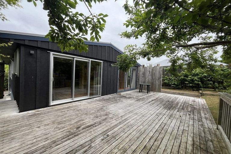 Photo of property in 56b Parsons Street, Frankleigh Park, New Plymouth, 4310