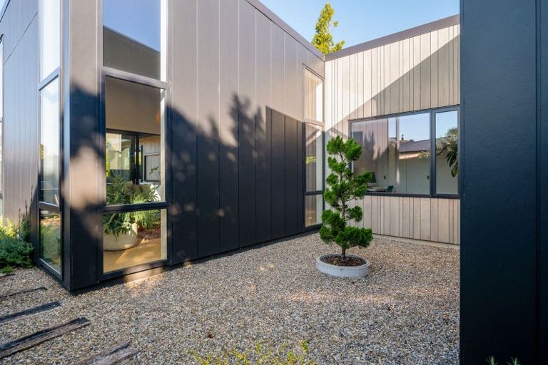 Photo of property in 30b Braid Road, St Andrews, Hamilton, 3200