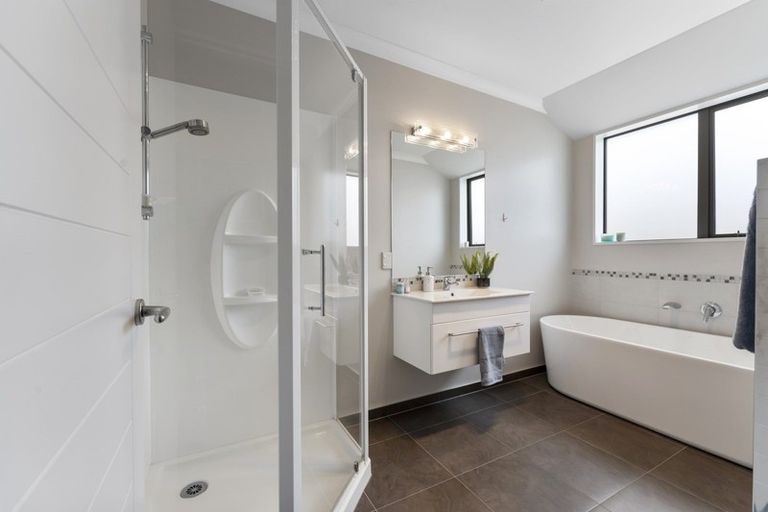 Photo of property in 11 Beachvale Drive, Kaiapoi, 7630