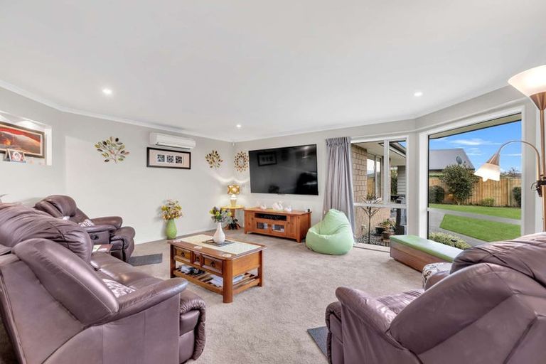 Photo of property in 15 Sutherland Drive, Kaiapoi, 7630