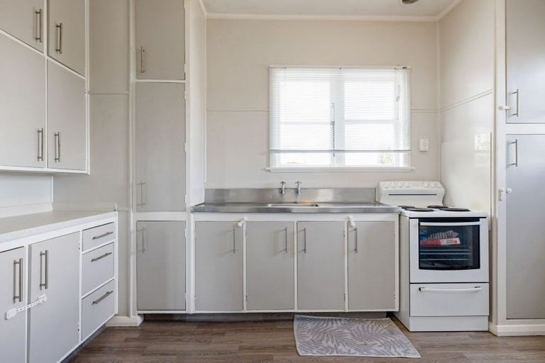 Photo of property in 112 Forest Lake Road, Forest Lake, Hamilton, 3200