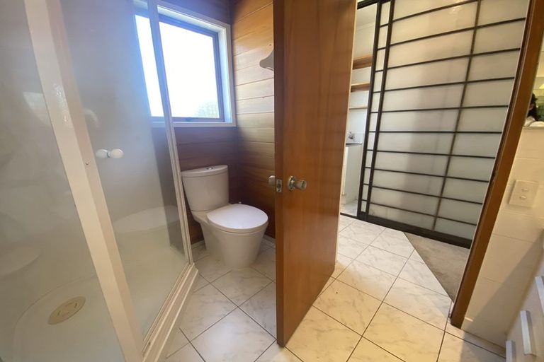 Photo of property in 237 Te Atatu Road, Te Atatu South, Auckland, 0610