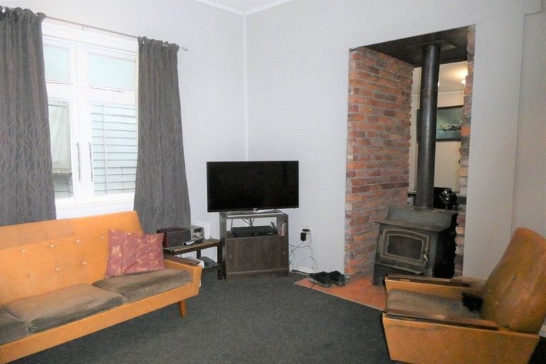 Photo of property in 15 Thompson Street, Greymouth, 7805
