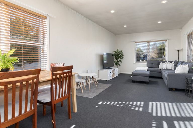 Photo of property in 14 Augustus Street, Carterton, 5713