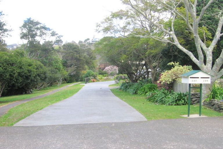 Photo of property in 237 Tukere Drive, Whangamata, 3620