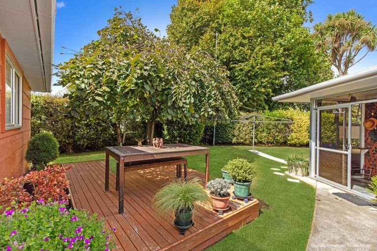 Photo of property in 43 Kentucky Way, Awapuni, Palmerston North, 4412