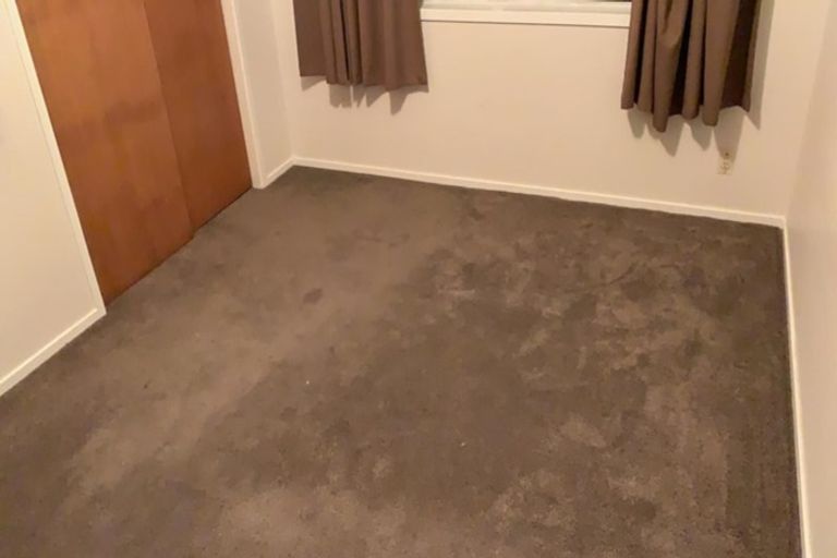 Photo of property in 1 Royal Road, Massey, Auckland, 0614