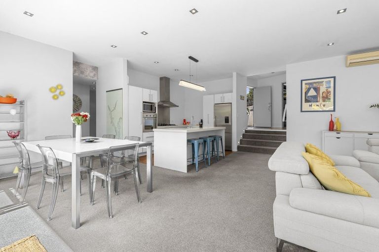 Photo of property in 20a Antonia Place, Bell Block, New Plymouth, 4312