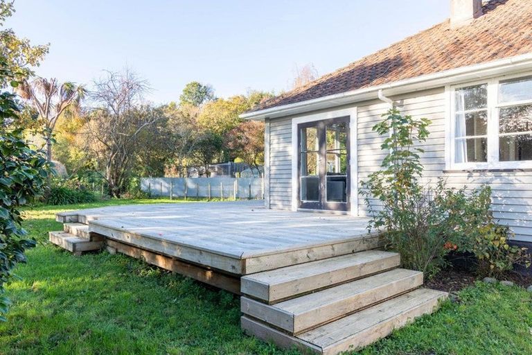 Photo of property in 15 Stamford Place, Lansdowne, Masterton, 5810