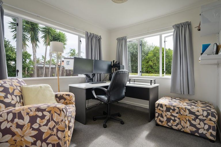 Photo of property in 24 Montgomery Avenue, Onerahi, Whangarei, 0110