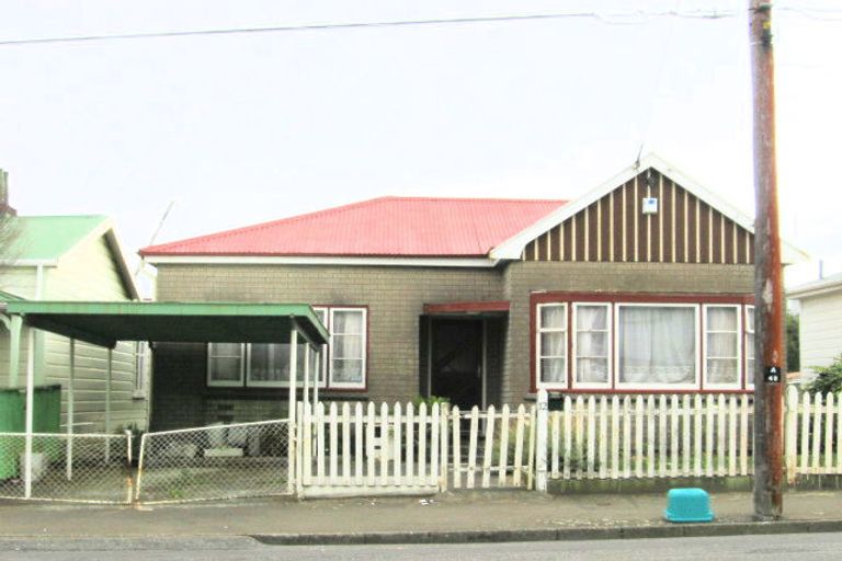 Photo of property in 12 Luxford Street, Berhampore, Wellington, 6023