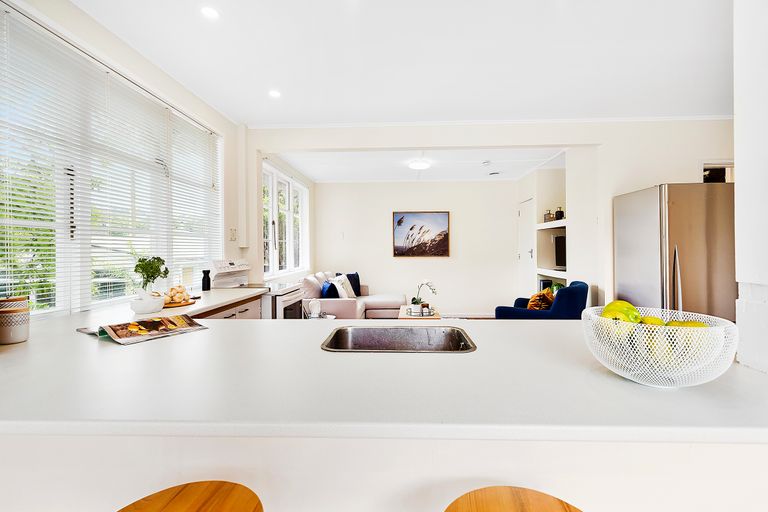 Photo of property in 12 Stephen Street, Johnsonville, Wellington, 6037