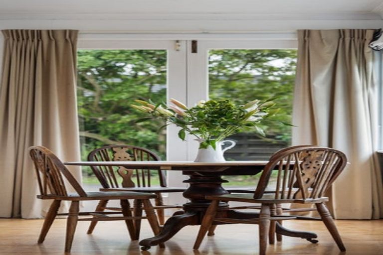 Photo of property in 276 Otumoetai Road, Otumoetai, Tauranga, 3110