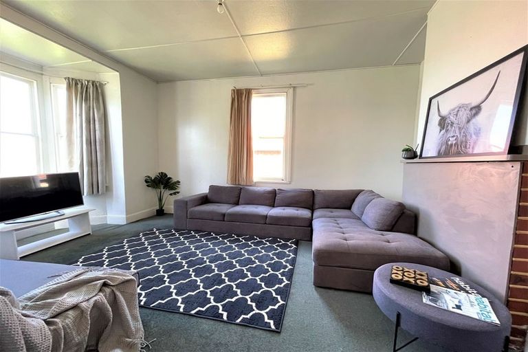 Photo of property in 108 Clyde Street, Balclutha, 9230