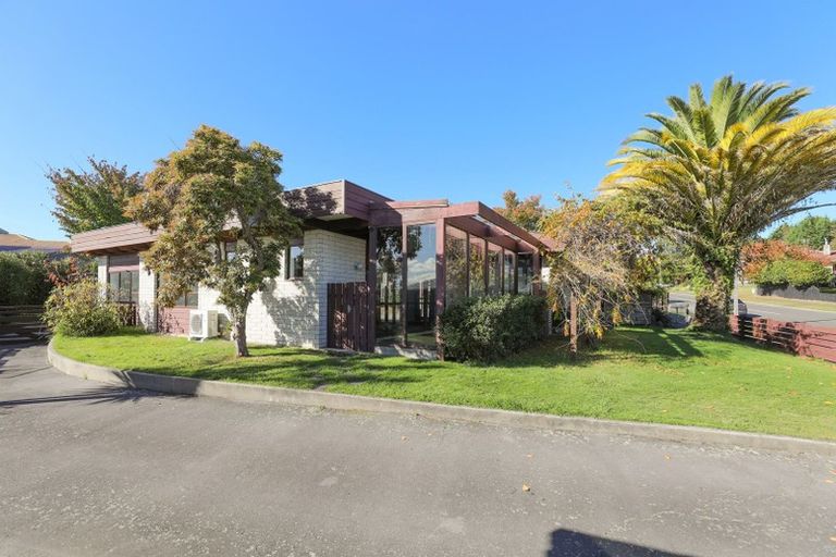 Photo of property in 28 Hyde Avenue, Richmond Heights, Taupo, 3330