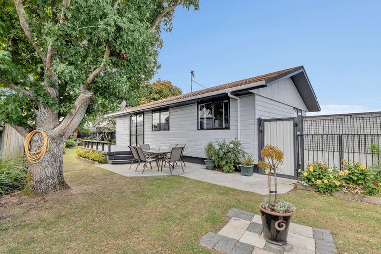 Photo of property in 6 Mercury Street, Milson, Palmerston North, 4414