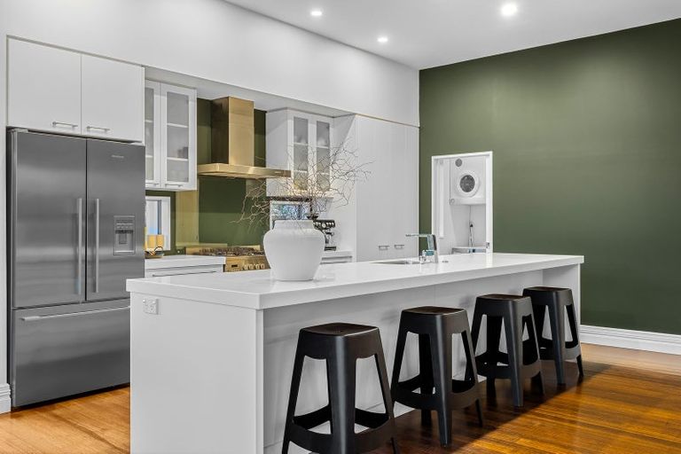 Photo of property in 10 Beckenham Street, Sydenham, Christchurch, 8023