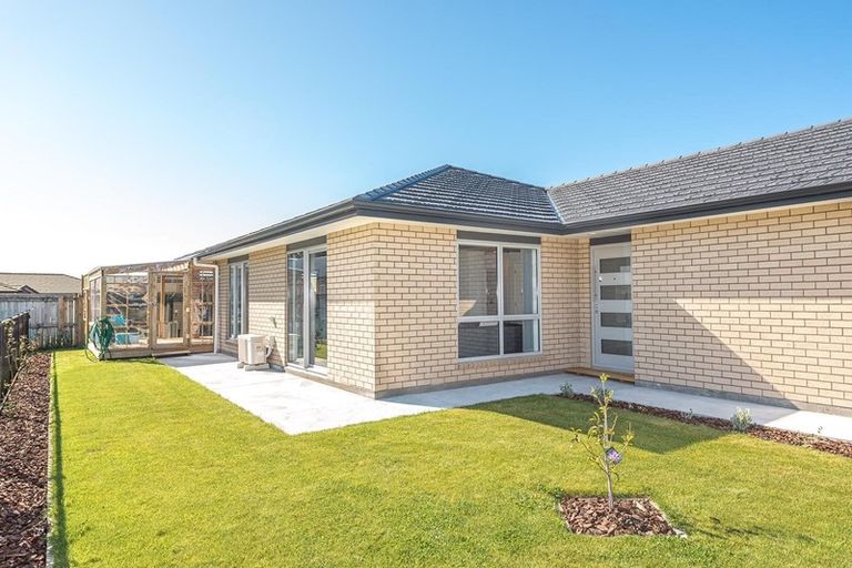 Photo of property in 7 Magnolia Crescent, Tawhero, Whanganui, 4501