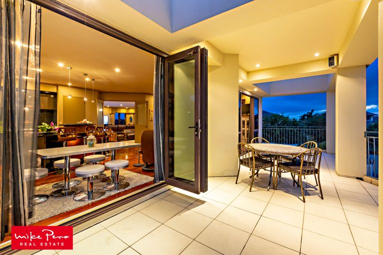 Photo of property in 54 Keywella Drive, Conifer Grove, Takanini, 2112