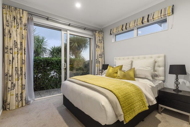 Photo of property in 9 Tuatini Place, Long Bay, Auckland, 0630