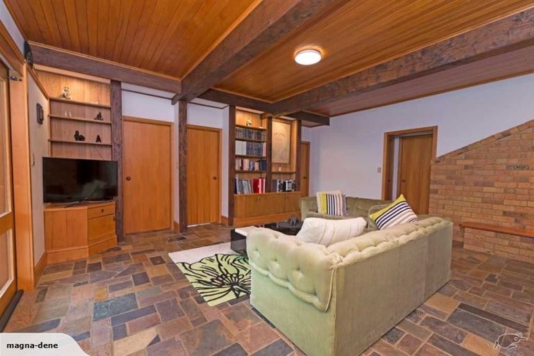 Photo of property in 8 Tui Street, Torbay, Auckland, 0630