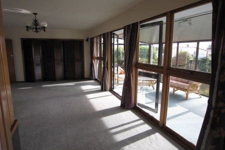 Photo of property in 37 Main South Road, Karoro, Greymouth, 7805