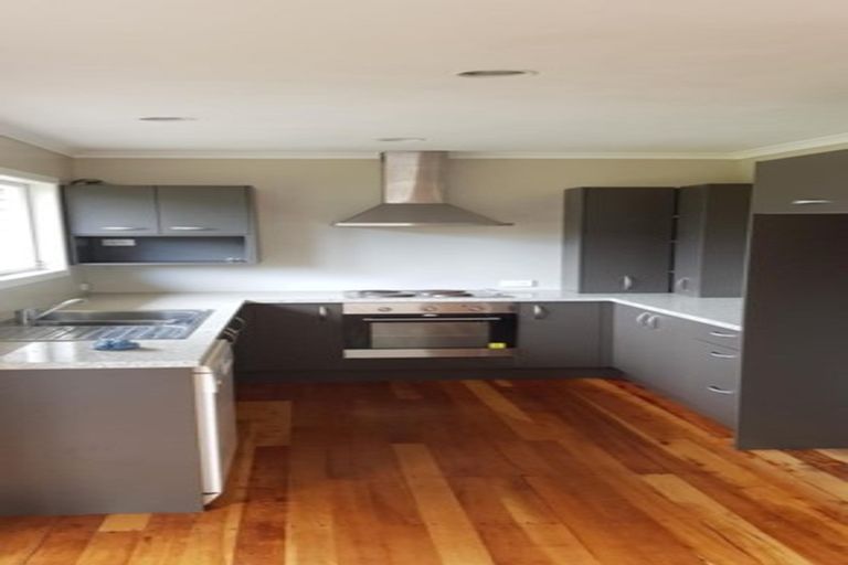 Photo of property in 17 Manapouri Place, Glenview, Hamilton, 3206