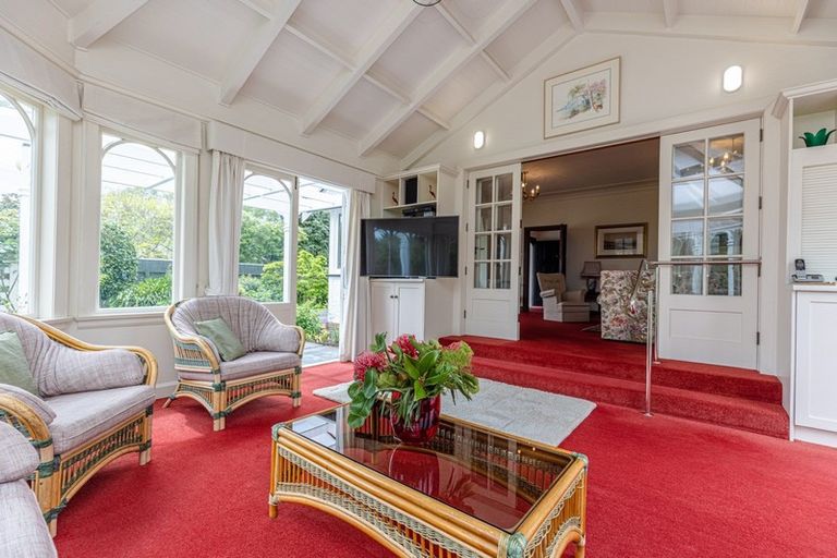 Photo of property in 32 Brassey Road, Saint Johns Hill, Whanganui, 4500