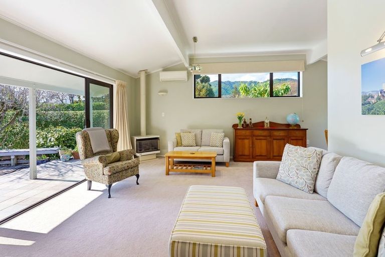 Photo of property in 428 Te Moana Road, Waikanae, 5036