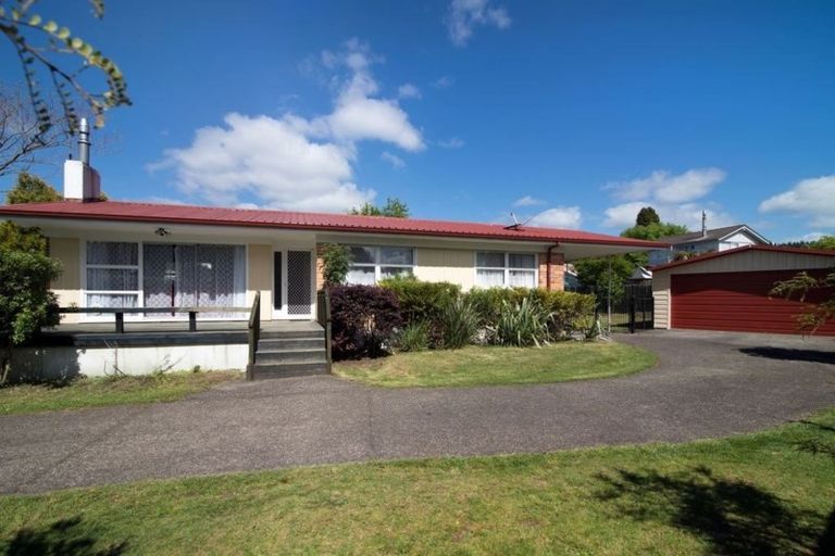 Photo of property in 25 Mckee Avenue, Fenton Park, Rotorua, 3010