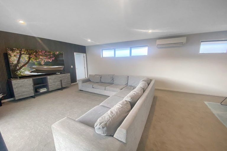 Photo of property in 9 Little Gem Road, Hornby, Christchurch, 8025