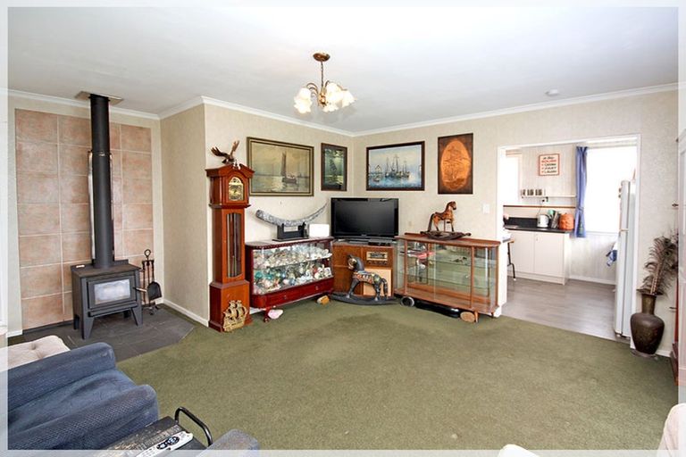Photo of property in 51 Edinburgh Terrace, Foxton Beach, Foxton, 4815