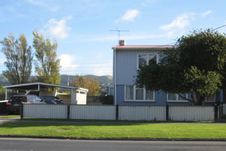 Photo of property in 413 Cambridge Terrace, Naenae, Lower Hutt, 5011