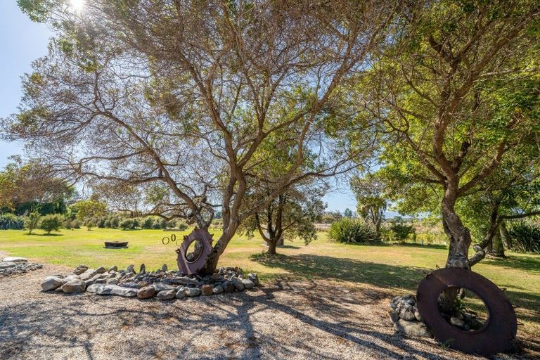 Photo of property in 126 Aranui Road, Mapua, 7005