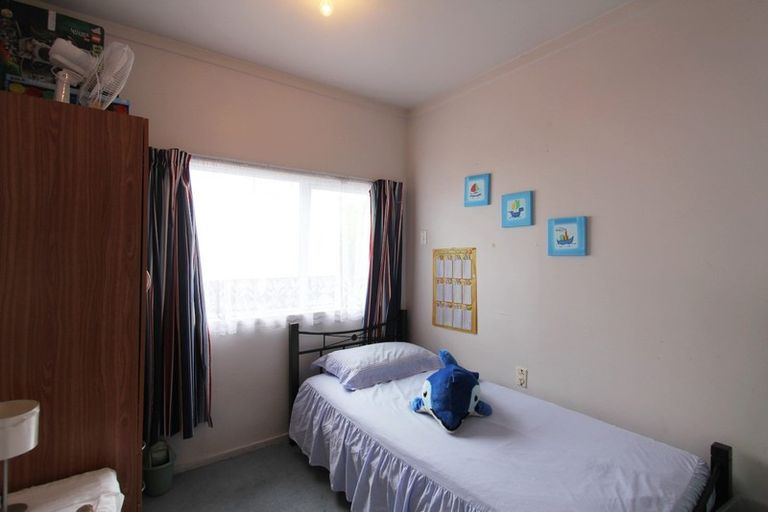 Photo of property in 2/39 Claude Road, Manurewa, Auckland, 2102