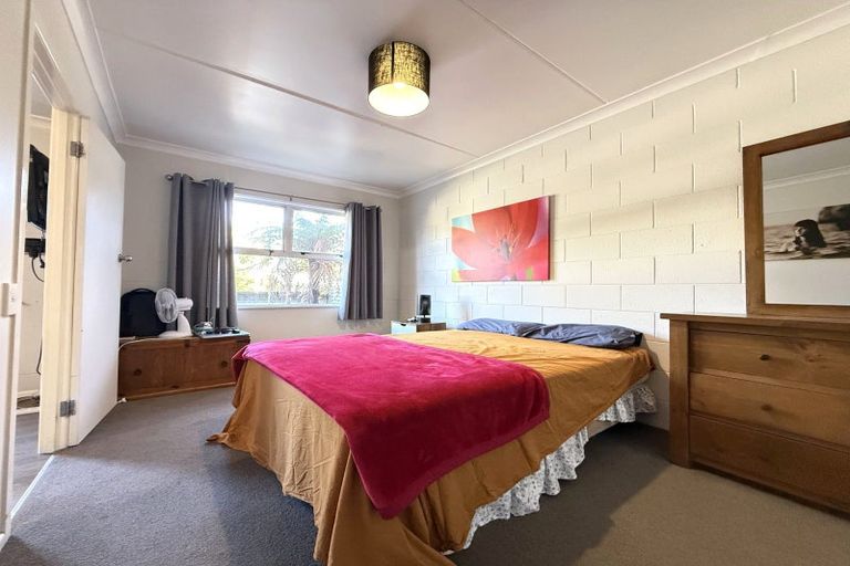 Photo of property in 1/57 Carrington Street, Lower Vogeltown, New Plymouth, 4310