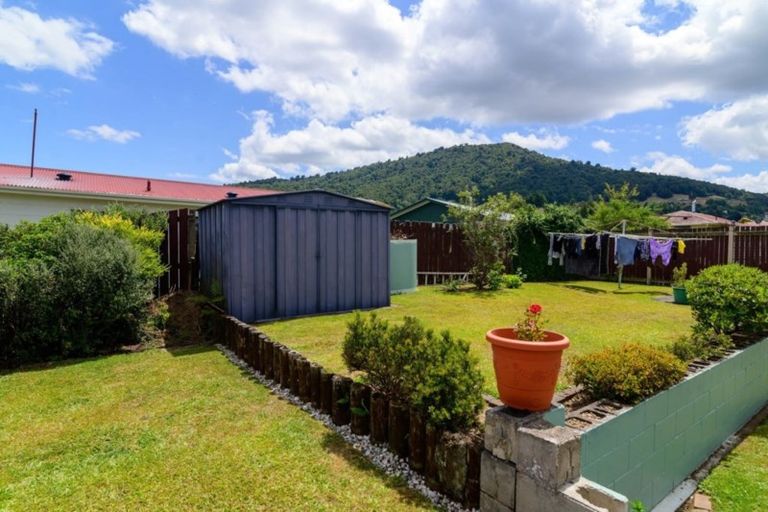 Photo of property in 8a Spinel Place, Pukehangi, Rotorua, 3015
