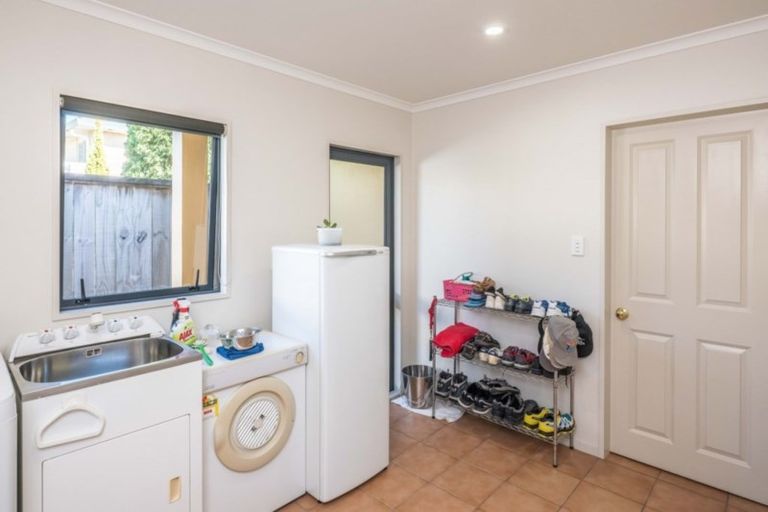 Photo of property in 3 Millennium Hill, Paraparaumu, 5032