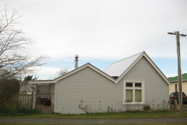 Photo of property in 54 Beach Street, Waikouaiti, 9510