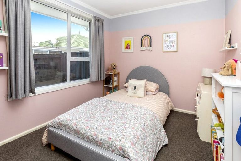 Photo of property in 1/216 Waimairi Road, Ilam, Christchurch, 8041