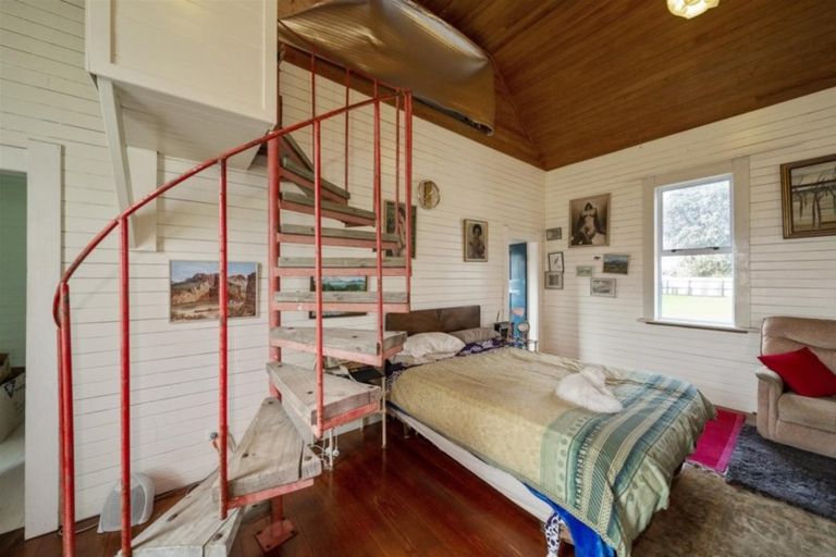 Photo of property in 39 Tauhuri Street, Manaia, 4612