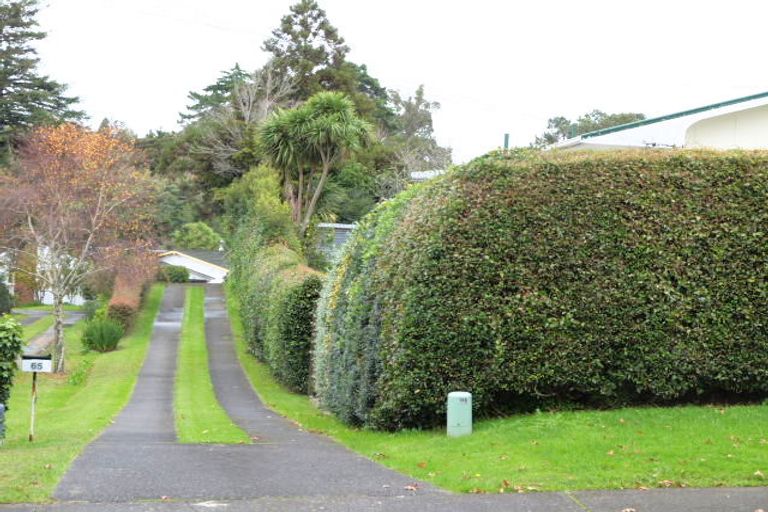 Photo of property in 65 Cockle Bay Road, Cockle Bay, Auckland, 2014