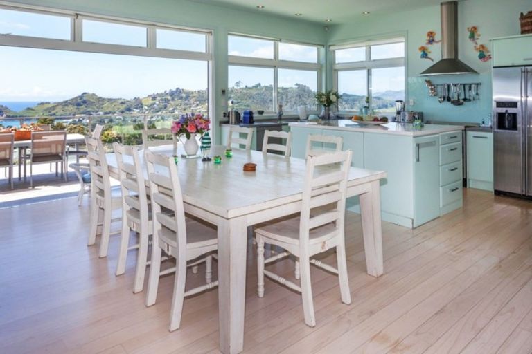 Photo of property in 69 Grange Road, Hahei, Whitianga, 3591