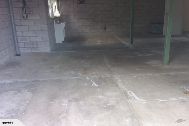 Photo of property in 488 Don Buck Road, Massey, Auckland, 0614