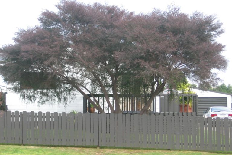 Photo of property in 39 Balmerino Crescent, Pukete, Hamilton, 3200