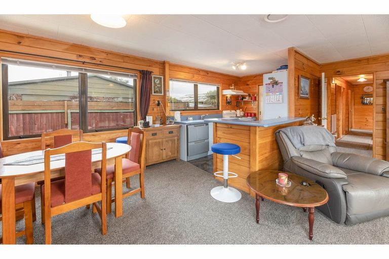 Photo of property in 5 Lindis Lane, New Brighton, Christchurch, 8083