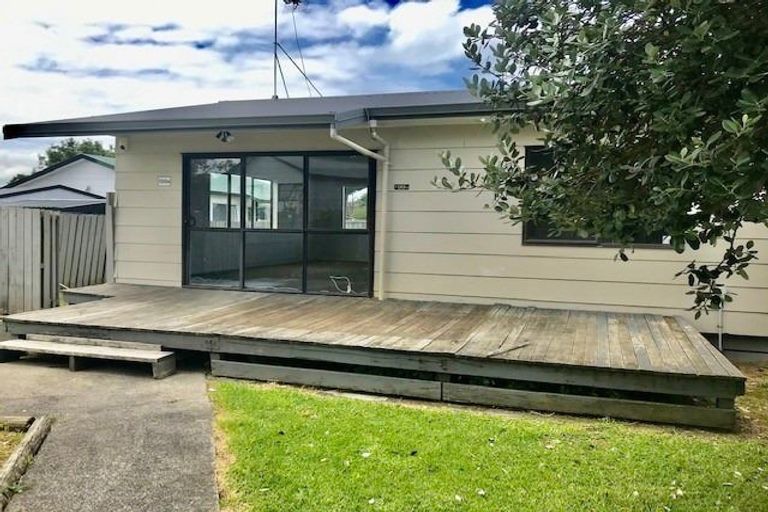 Photo of property in 1/100 Shifnal Drive, Randwick Park, Auckland, 2105