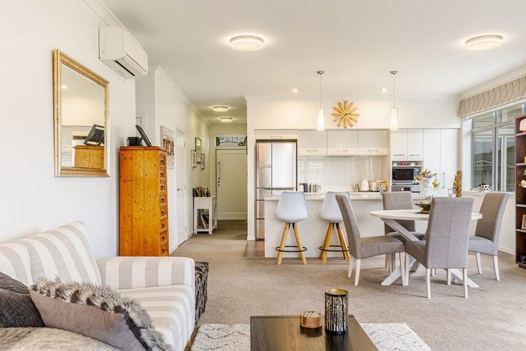 Photo of property in 1 Park Lane, Orewa, 0931