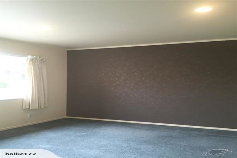 Photo of property in 37a Roys Road, Weymouth, Auckland, 2103
