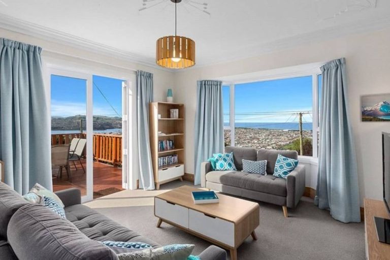 Photo of property in 118 Forfar Street, Clyde Hill, Dunedin, 9011